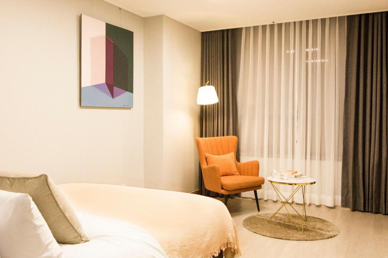 Celebstay Songdo Halla Western Park Yeonsu Exterior photo